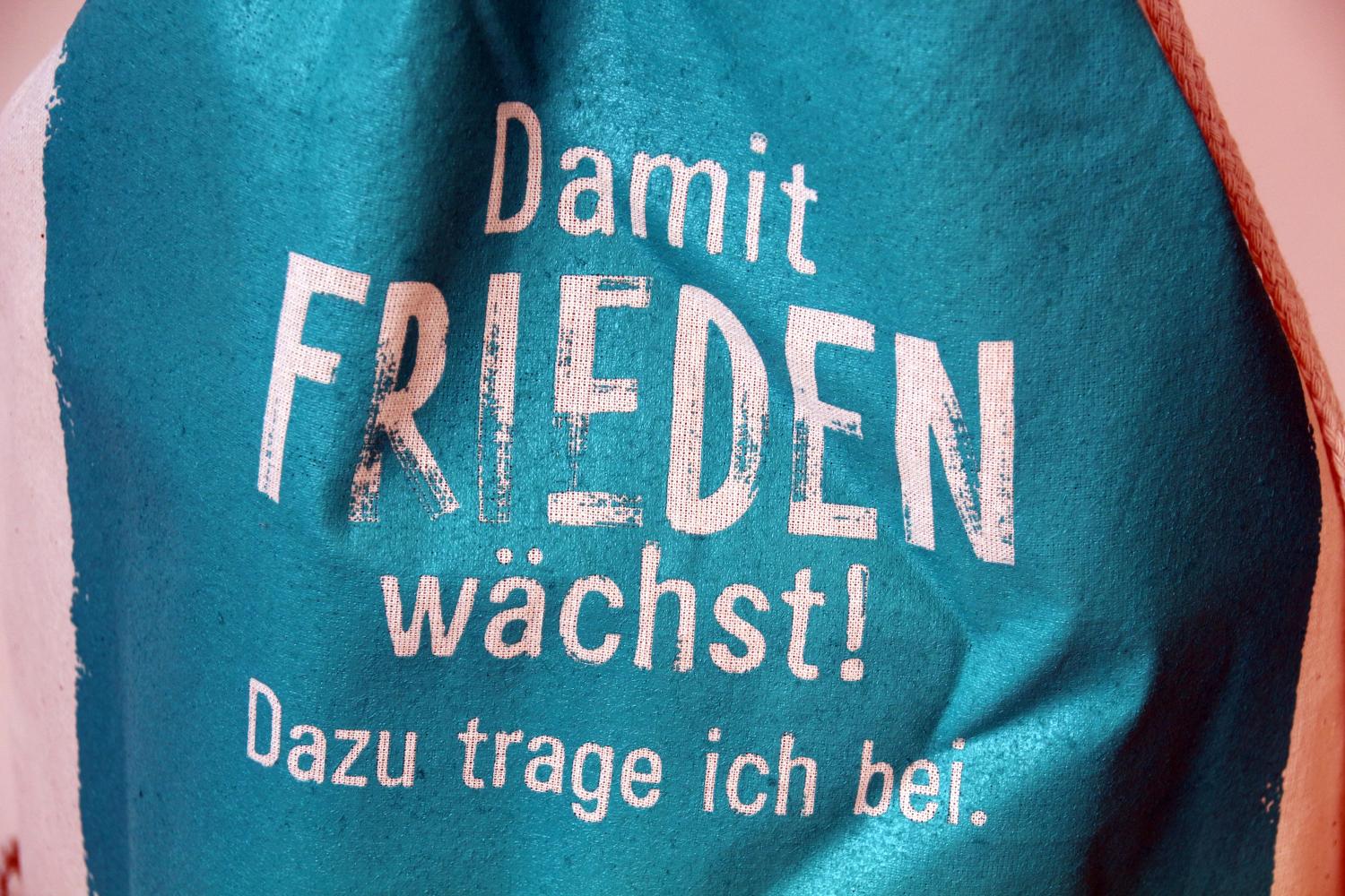 Frieden (c) peter_weidemann_pfarrbriefservice_
