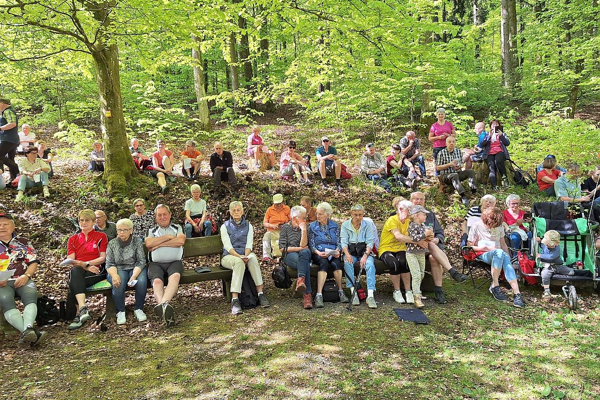 Gang zur Waldkapelle 2025