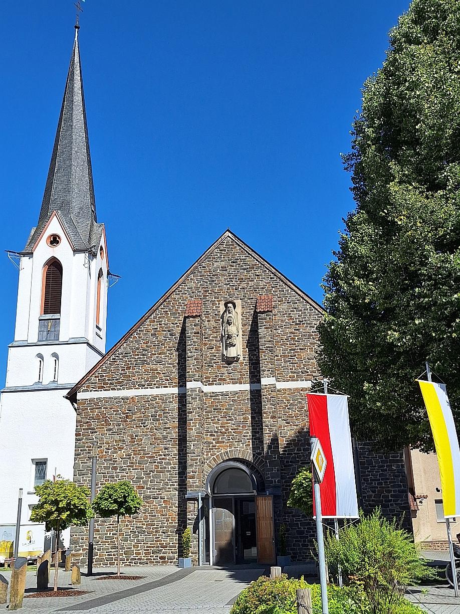 Viel Interessantes war in der Kirche zu sehen